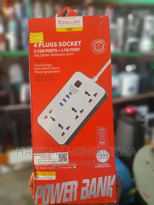 Excellent 4 Plugs Socket, 3 USB Ports + 1 Type C Port