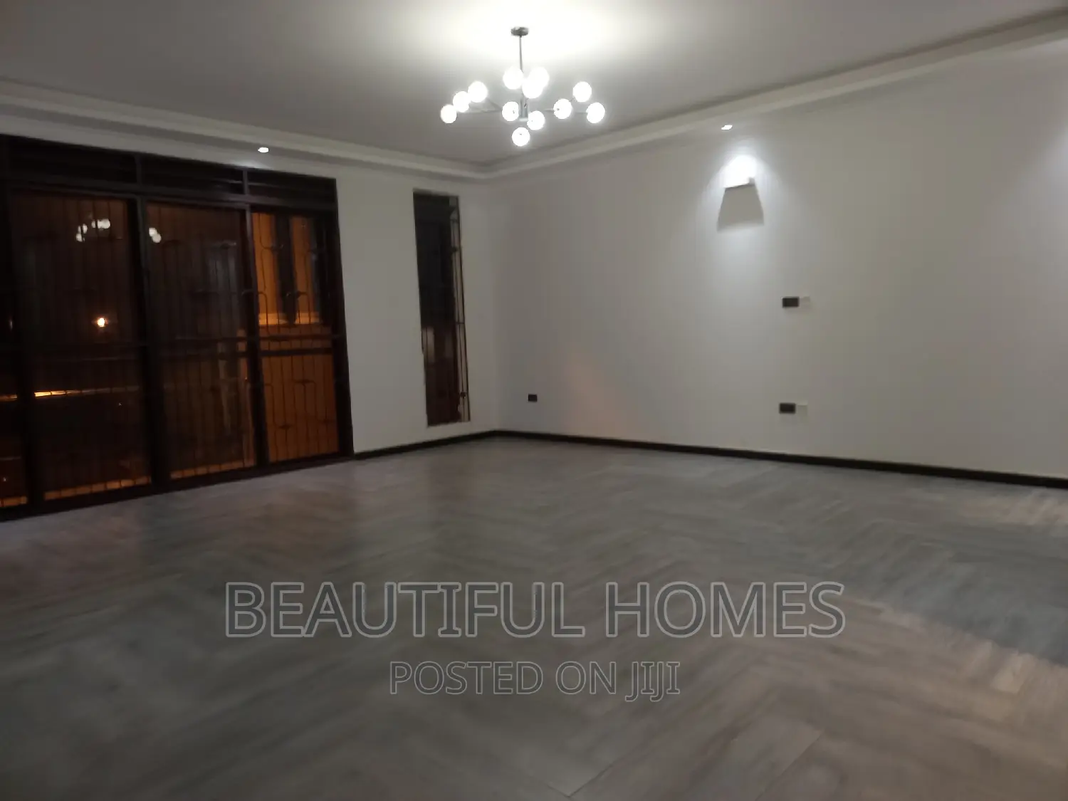 Furnished 7bdrm Duplex in Kyanja, Nakawa for sale