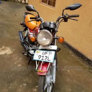 TVS HLX 125 2022 Red