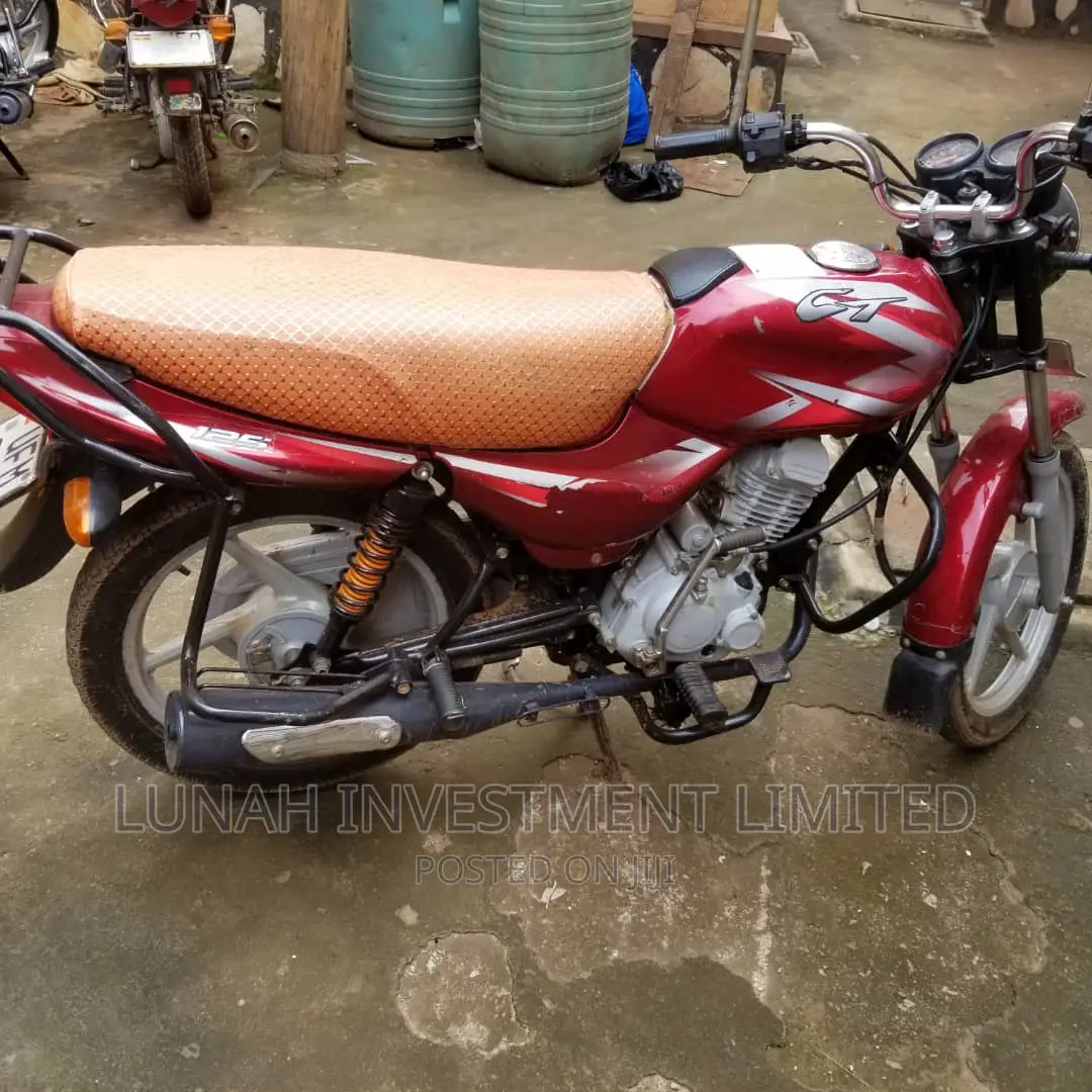 Bajaj CT 110X 2020 Red