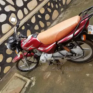 Bajaj CT 110X 2020 Red