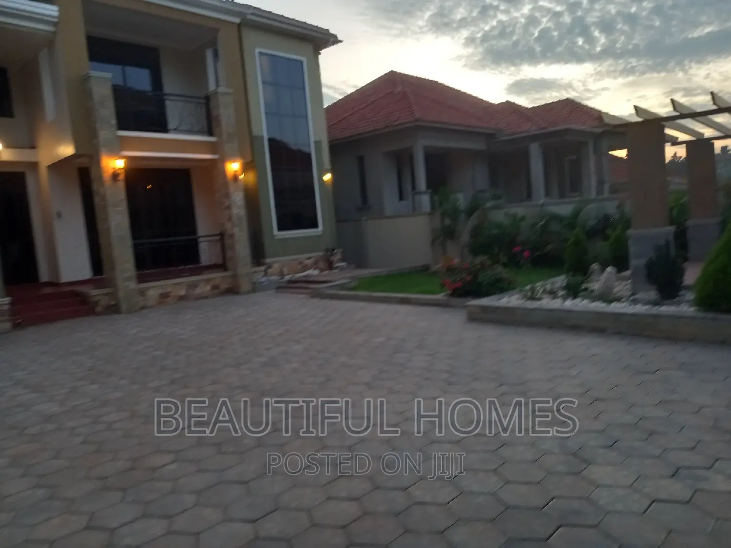 Furnished 6bdrm House in Kyanja, Nakawa for sale