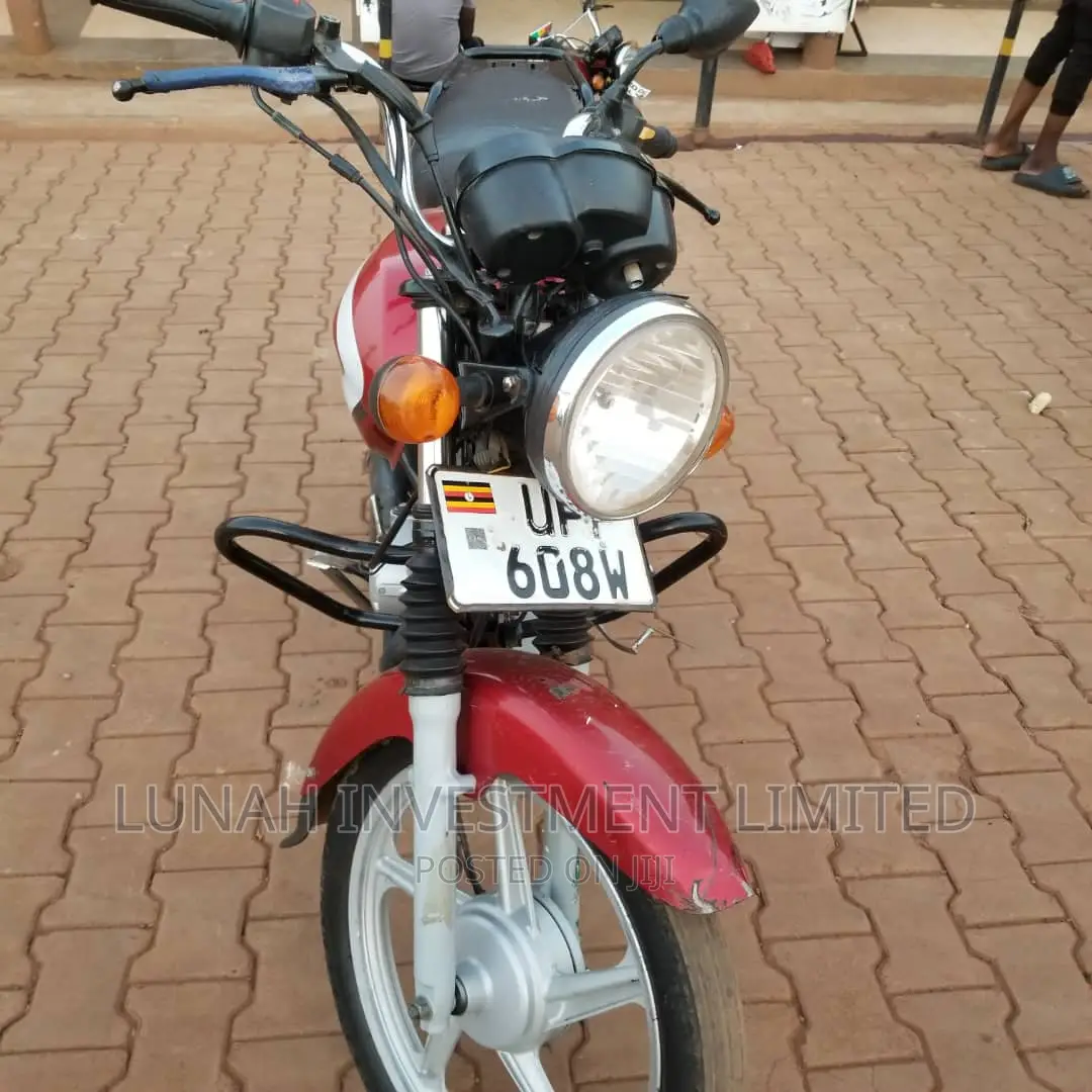 TVS HLX 125 2022 Red