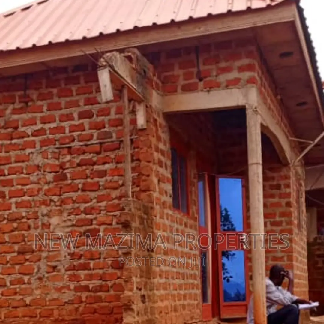 1bdrm House in Gangu Kibiri, Central Division for sale