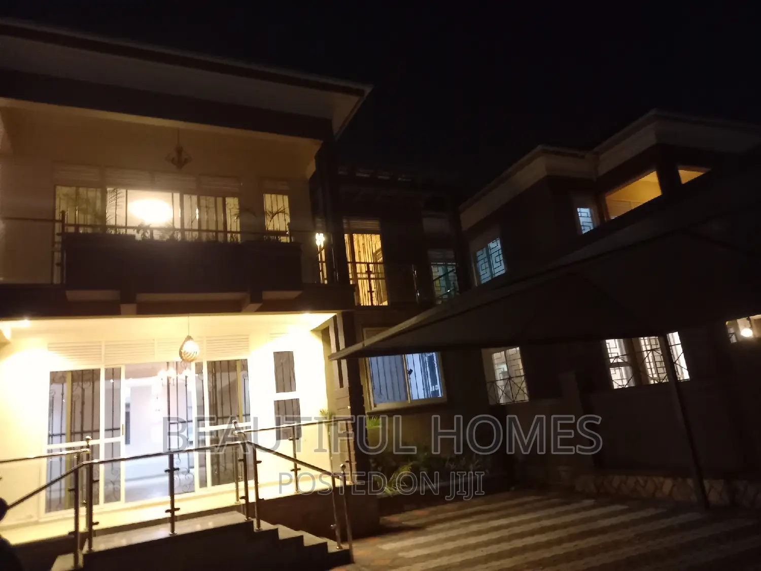 Furnished 5bdrm Duplex in Kyanja Gated Estate, Nakawa for sale