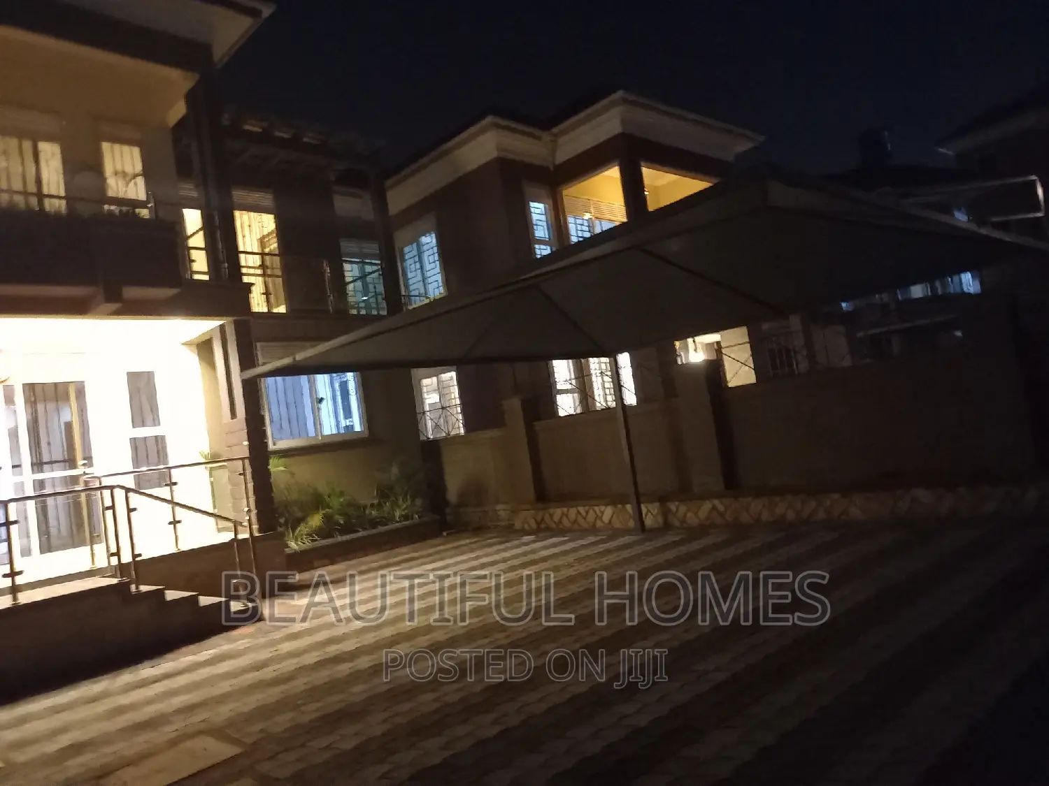 Furnished 5bdrm Mansion in Kyanja, Nakawa for sale