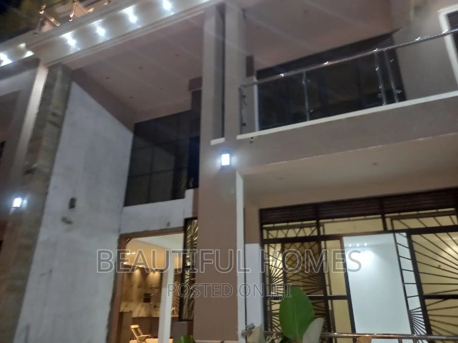 Furnished 6bdrm Mansion in Kyanja, Central Division for sale