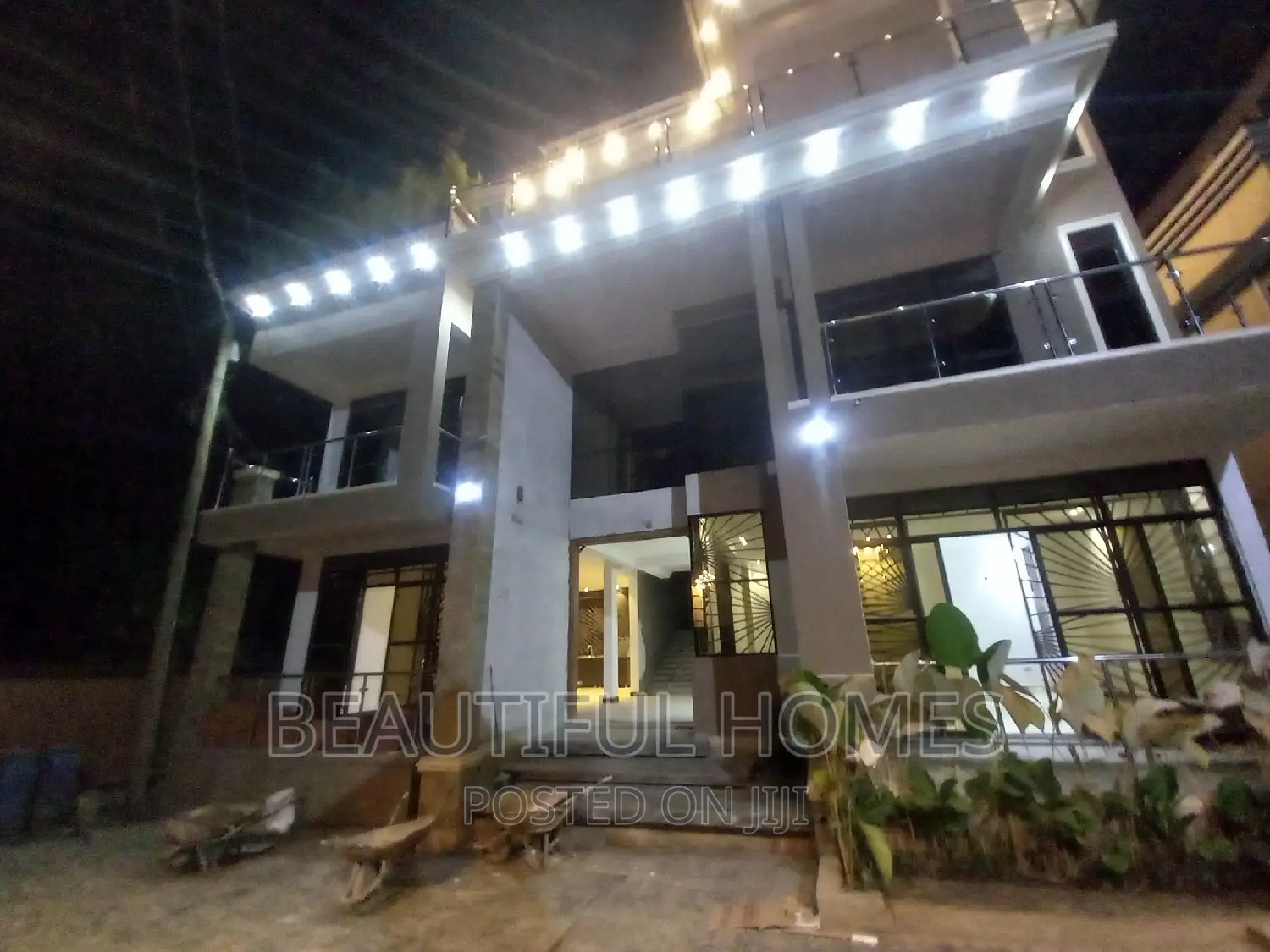 Furnished 6bdrm House in Kyanja Rich, Central Division for sale