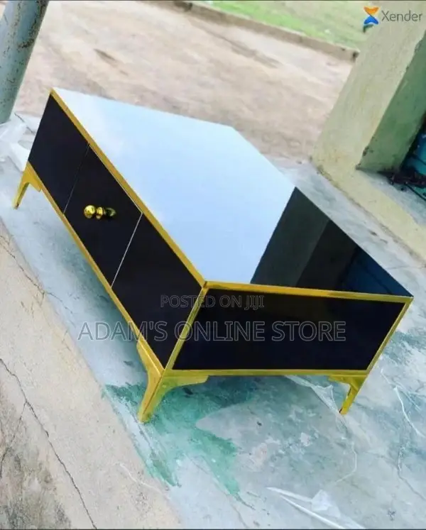 Center Table/Black Center Table/Center Table