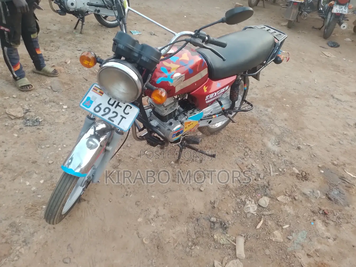 Bajaj Boxer 100 2022 Red