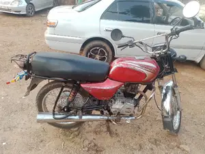 TVS HLX 125 2019 Red