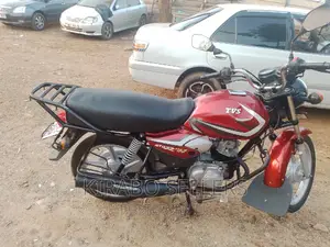 TVS HLX 125 2019 Red