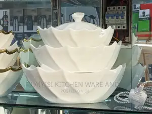 Aset of 3 Serving Oval Classy Dishes