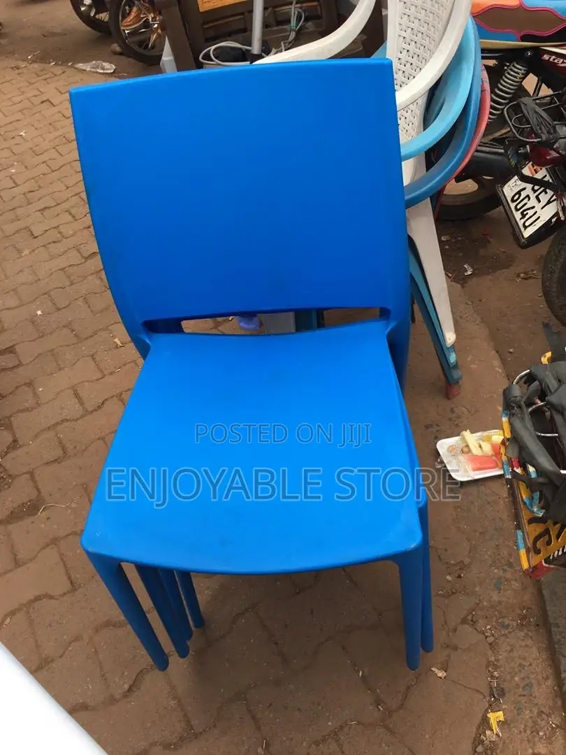Bar and Restaurant Plastic Portable Chairs