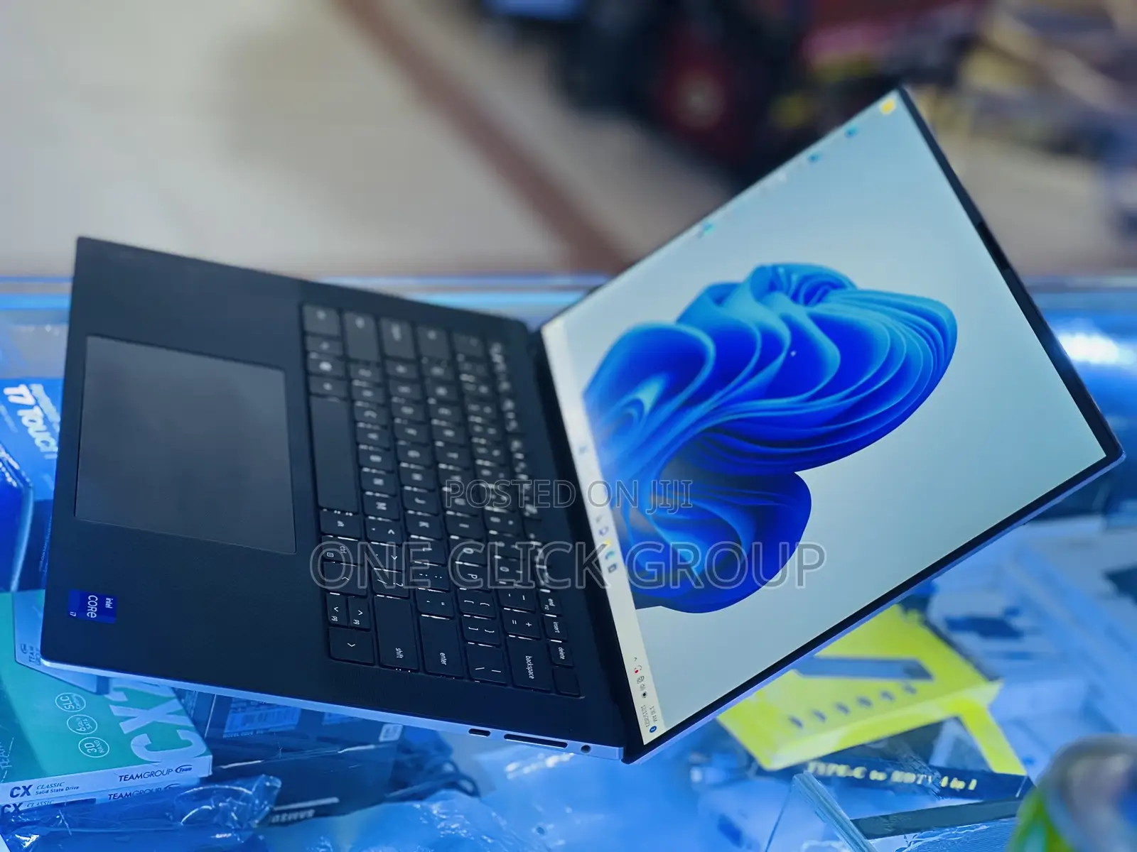 New Laptop Dell XPS 15 9510 16GB Intel Core I7 SSHD (Hybrid) 500GB