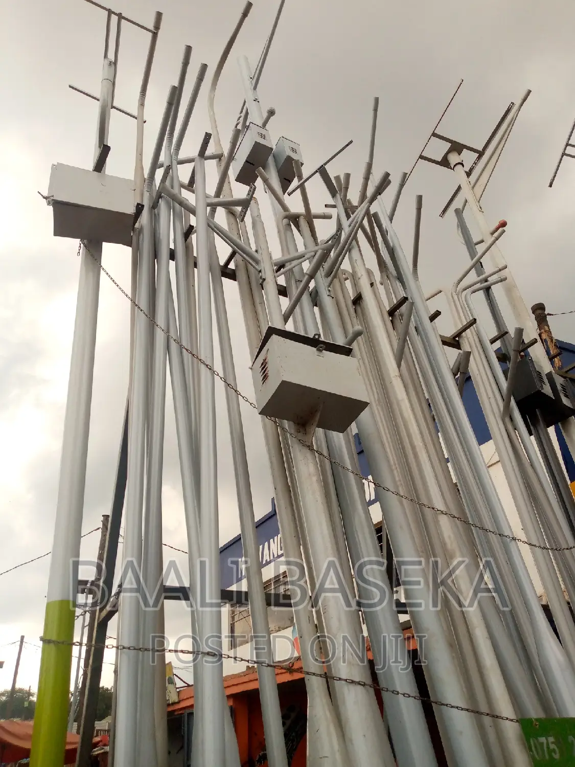 Street Light Poles/Street Camera Poles/Metallic Poles