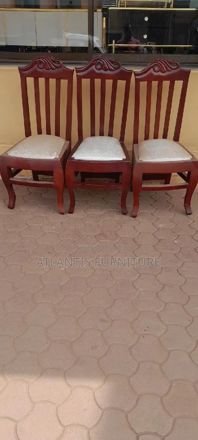 An Executive Dining Chairs