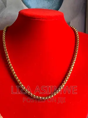 Men’S Simple Necklaces Available