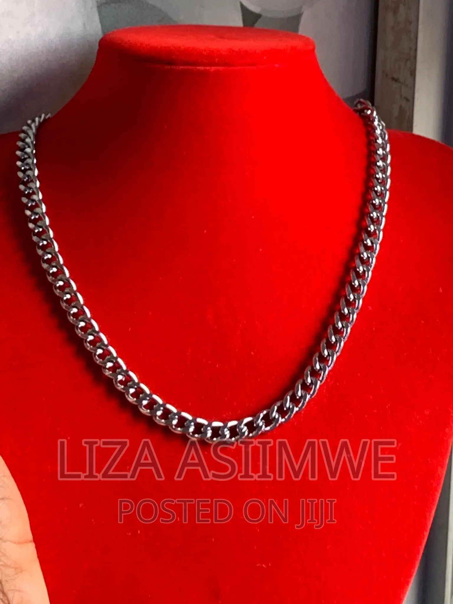 Simple Men’S Necklaces Available