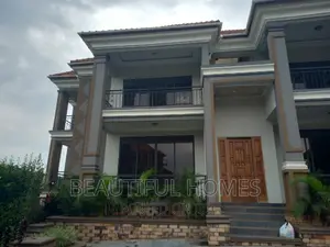 Furnished 6bdrm Mansion in Kisaasi Tarmack, Nakawa for sale
