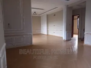 Furnished 6bdrm Mansion in Kisaasi Tarmack, Nakawa for sale