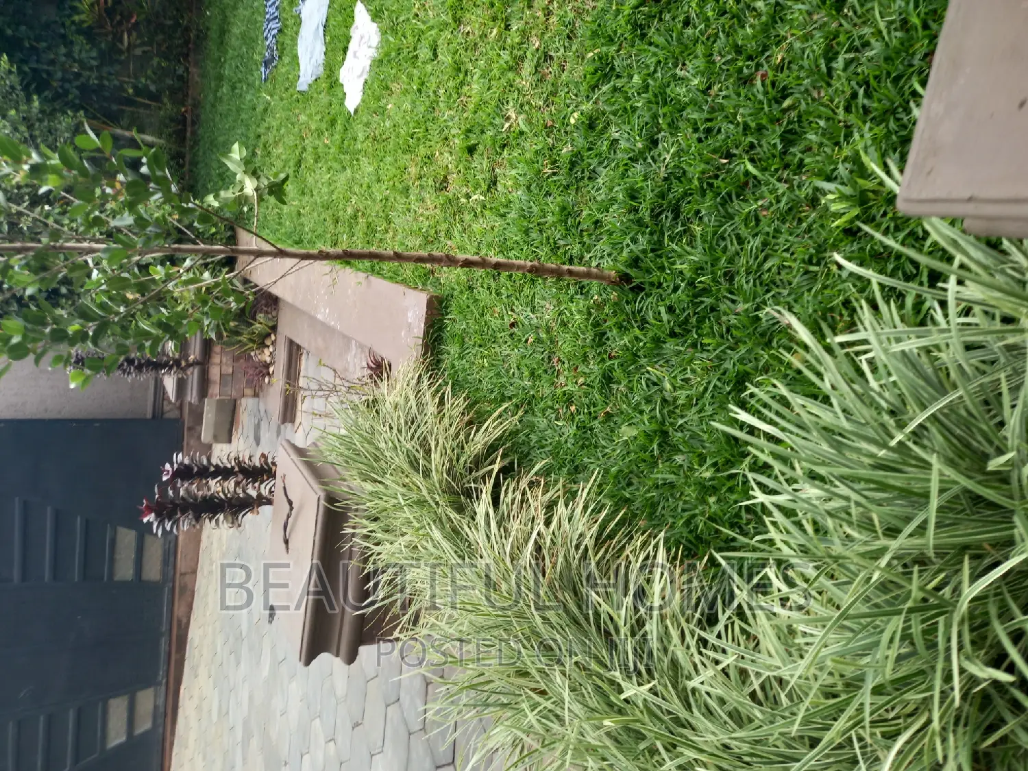 Furnished 6bdrm Mansion in Kisaasi, Nakawa for sale