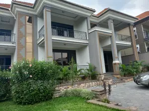 Furnished 6bdrm House in Kisaasi Tarmacked, Nakawa for sale
