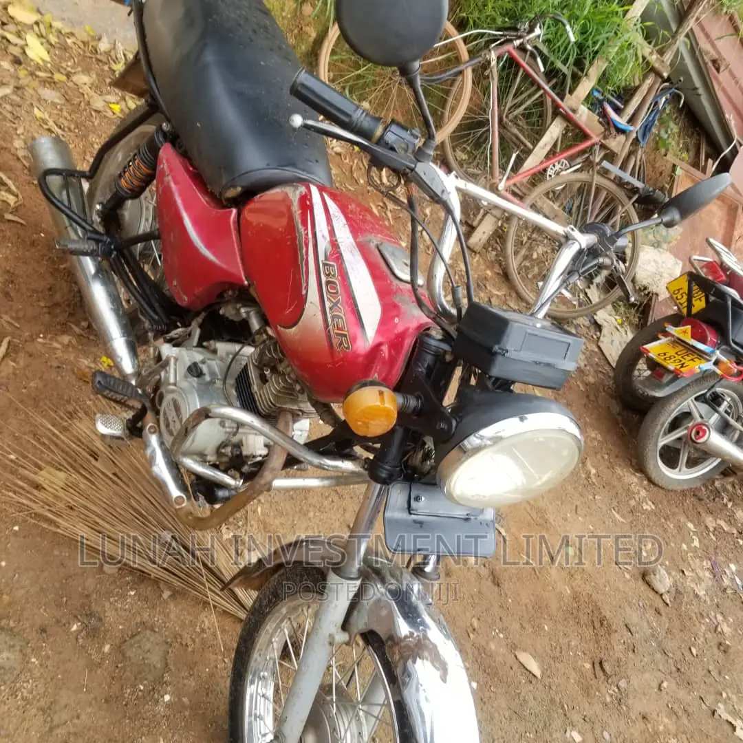 Bajaj Boxer 2016 Red