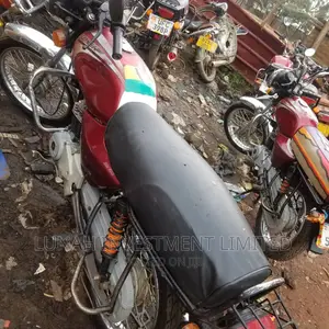 Bajaj Boxer 2020 Red