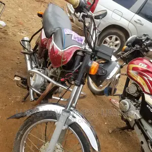 Bajaj Boxer 2021 Red