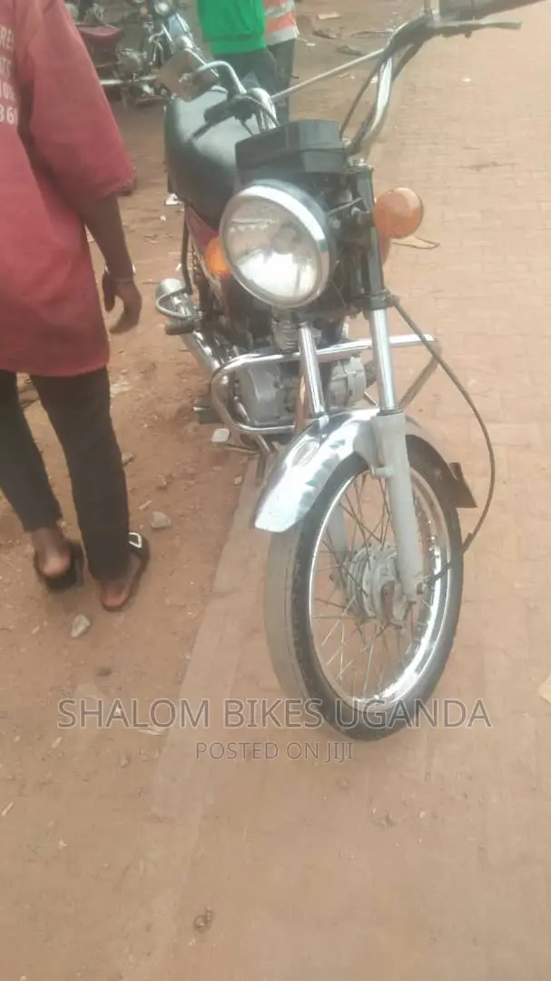 Bajaj Boxer 2015 Red