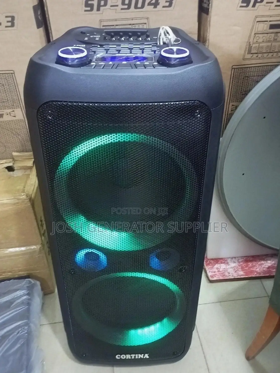 12" Cortina Rechargeable Speaker