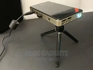 Borrego Mini Projector