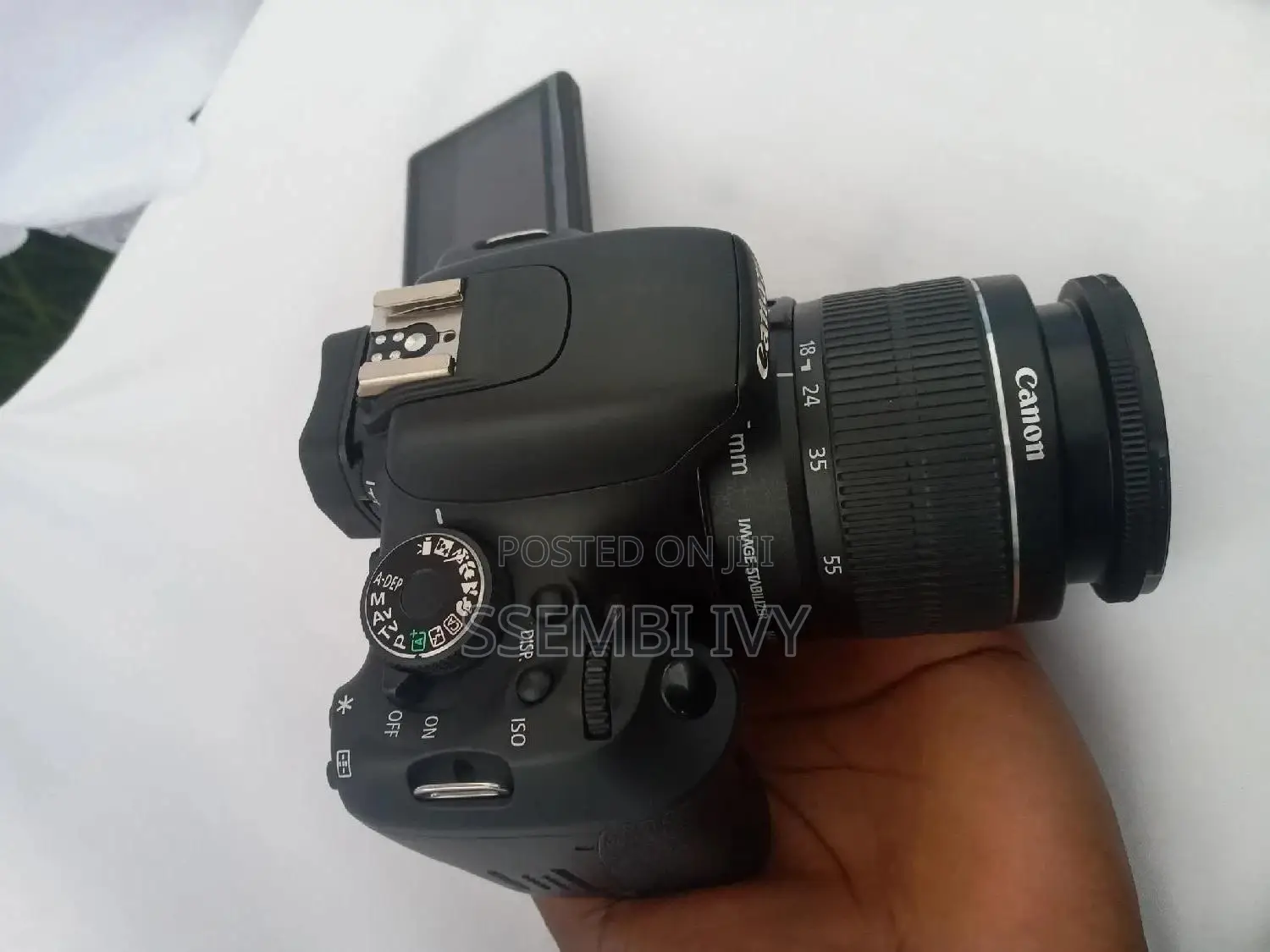 CANON EOS 600D (Photo and Video) Camera.