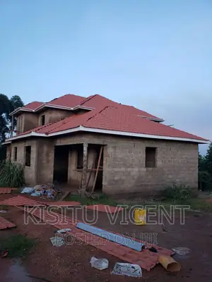Photo - Roofing Contractor 21