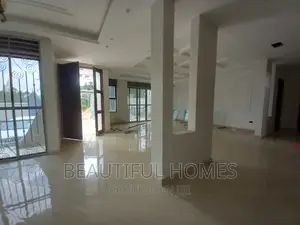 Furnished 6bdrm Duplex in Kira for sale