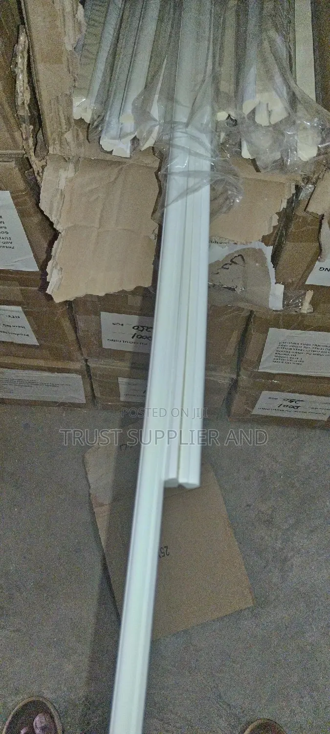 Plastic Cornice and Molds
