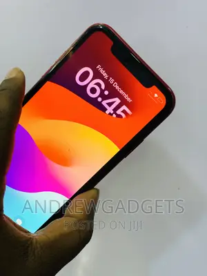 Apple iPhone 11 128 GB Red