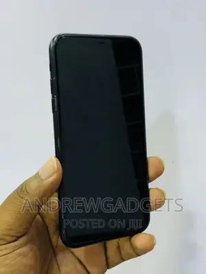 Apple iPhone XR 128 GB Black