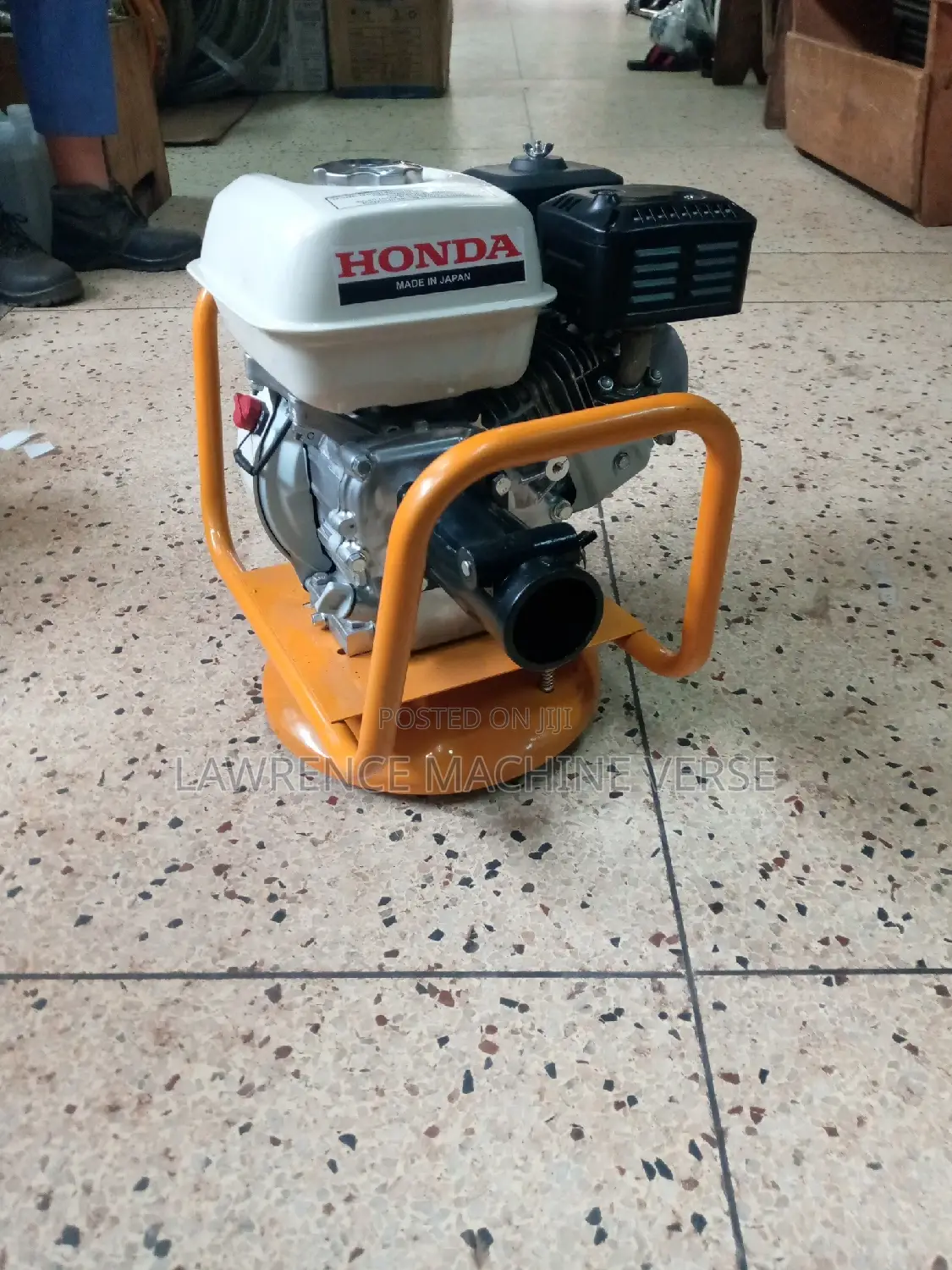 Concrete Vibrator Honda and Poker 45MM