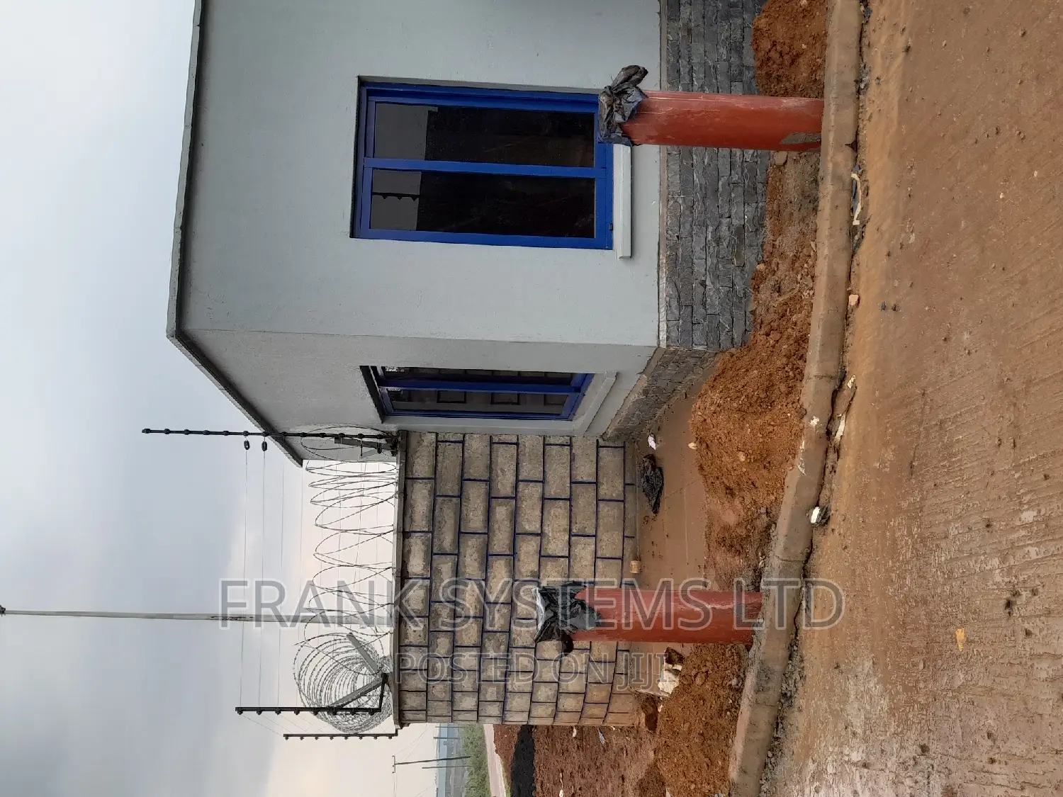 Electric Fence System With Razor Wire 10lines