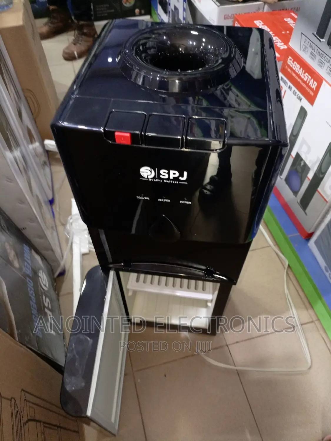 SPJ Water Dispenser With a Fridge