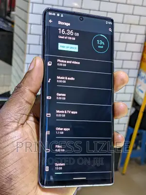 Sharp Aquos R6 128 GB Black