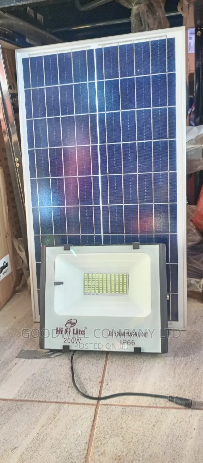 200w Solar Flood Light Class a 1yr Guarantee