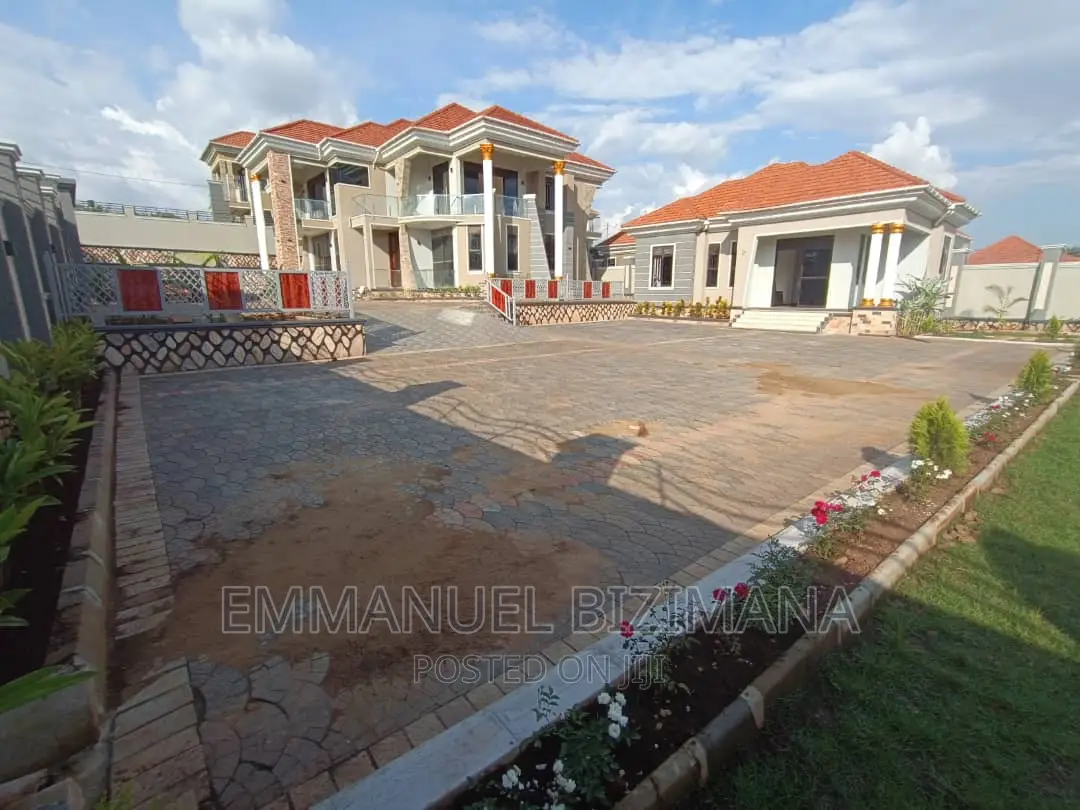 Mini Flat in Wemac Properties, Kira for sale