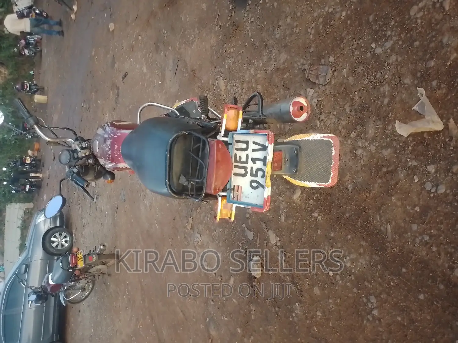 Bajaj Boxer 100 2020 Red