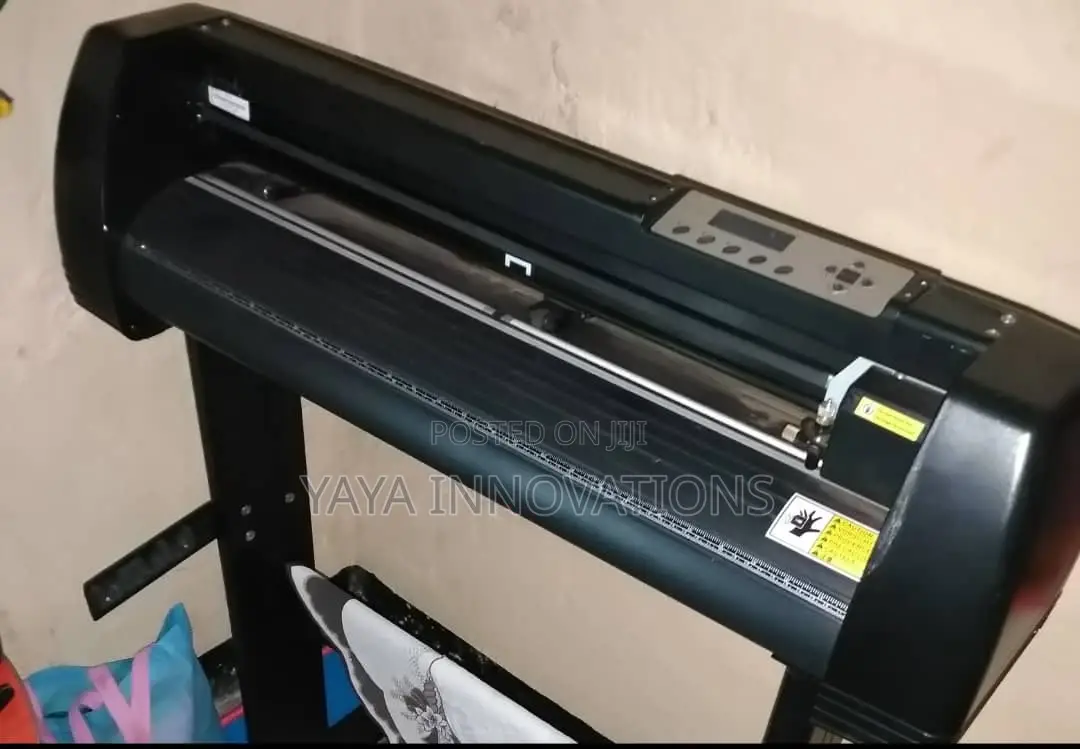 Used Vinyl Plotter