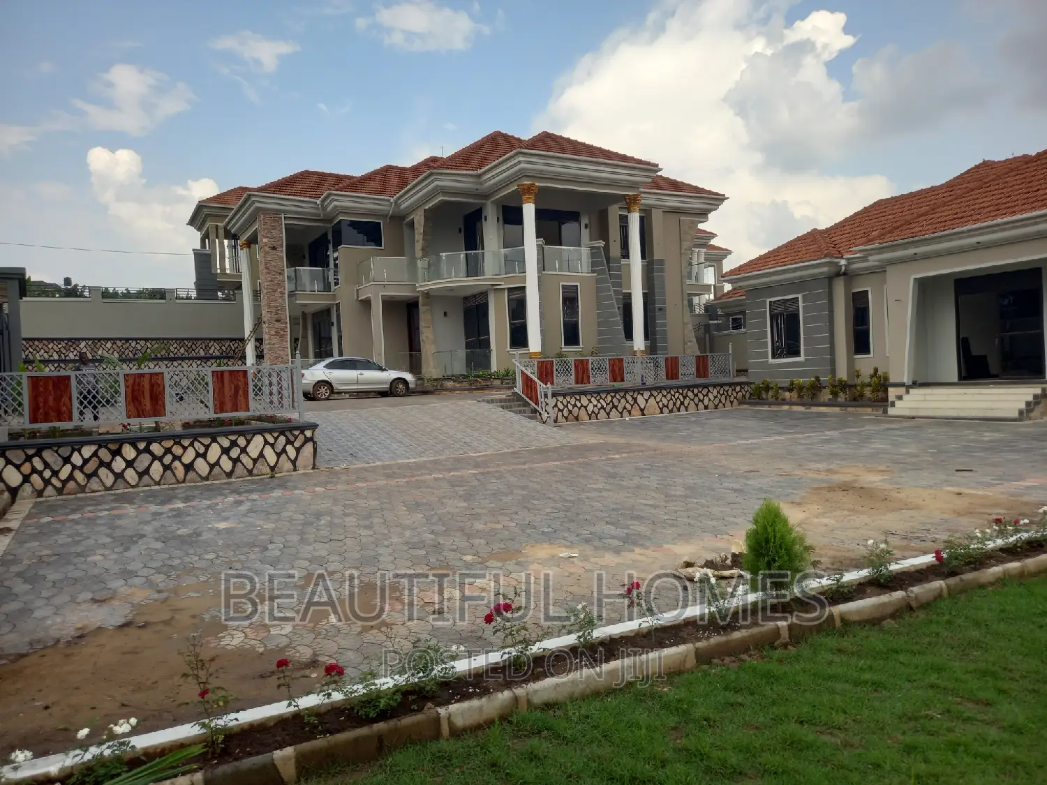 Furnished 6bdrm Mansion in Kira Town, Nakawa for sale