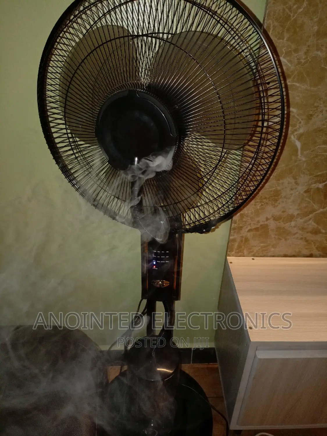 Mist Fans Black With a Remote