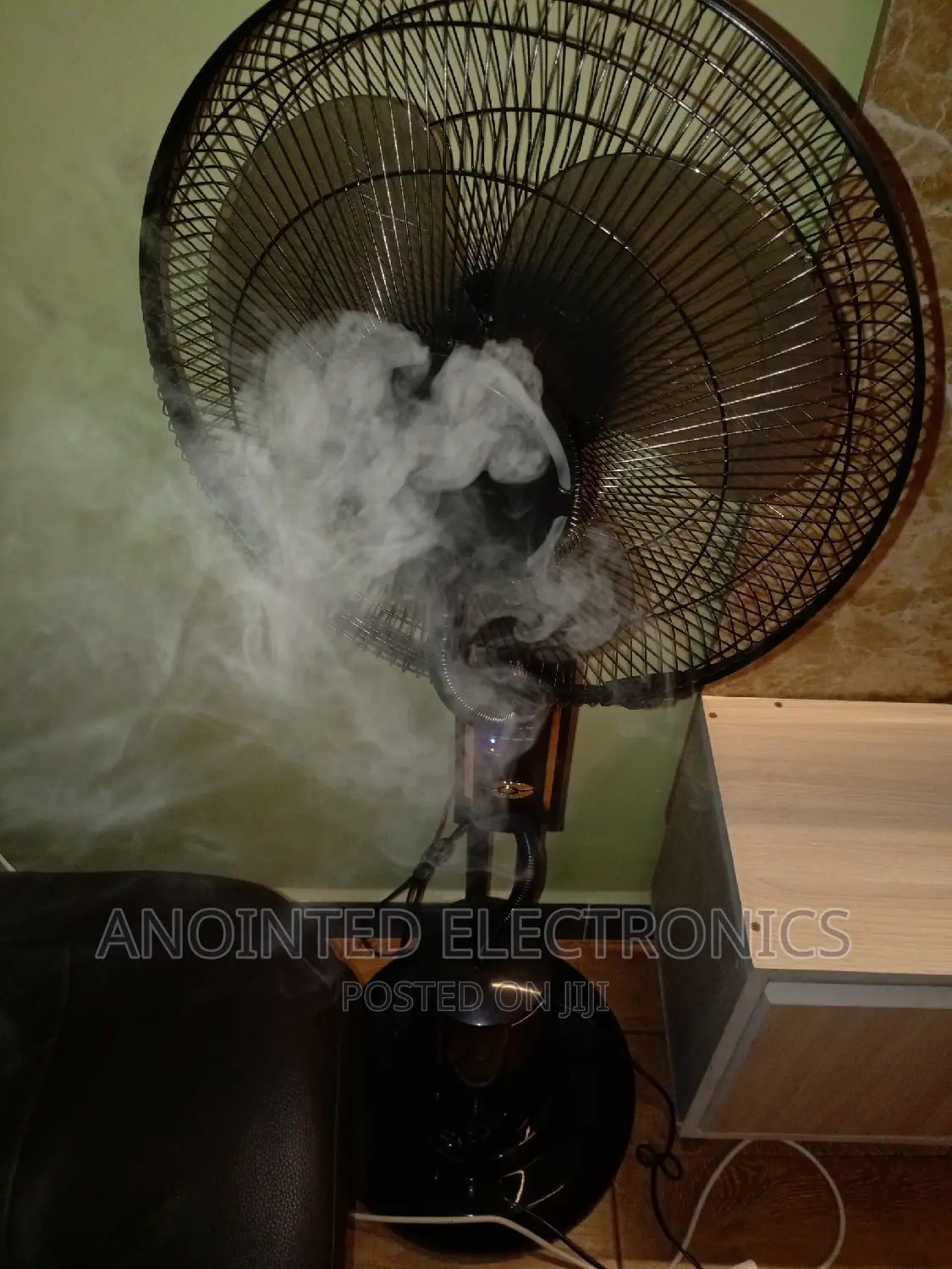 Mist Fans Black With a Remote
